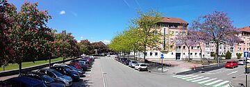 Panorama rue sous le rempart - Agrandir l'image (fenêtre modale)